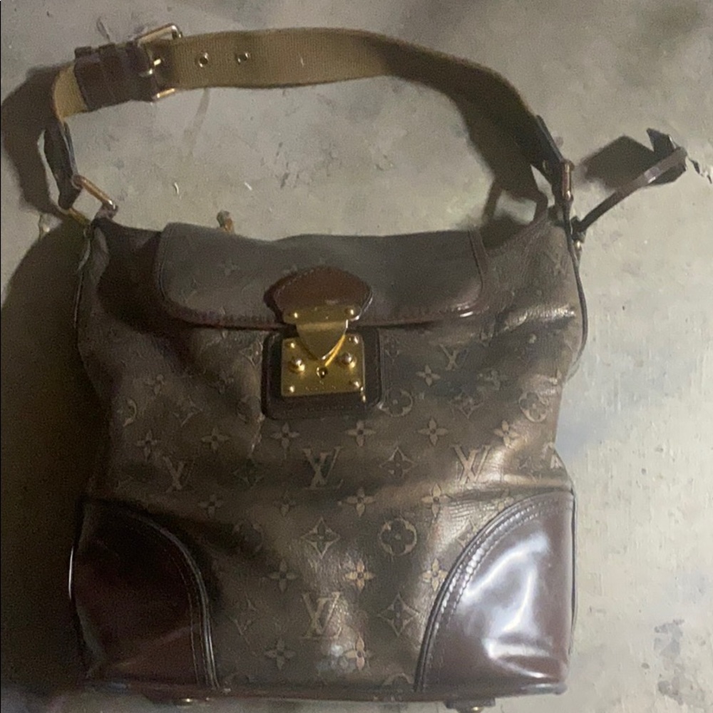 Louis Vuitton bucket limited edition.